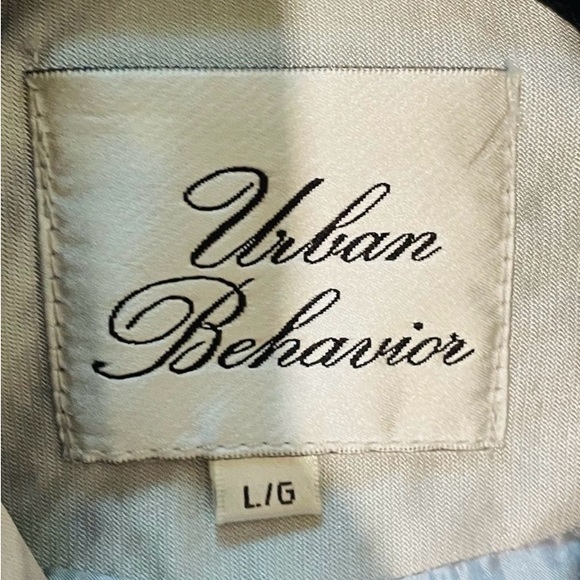 Urban Behaviour Silver Metallic Trench Coat Tie Double Breasted size Large - Picture 4 of 4